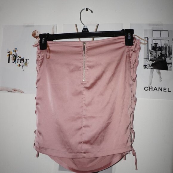 Pink Satin Scrunched Mini Skirt - Picture 2 of 4